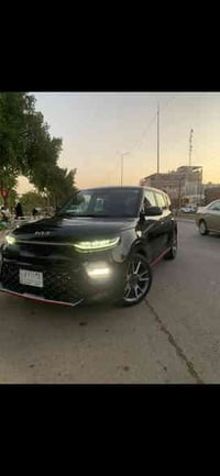 السياره جيتي لاين فول للاخير  فتحه  بصمه  داتا شو  كشن جلد كهرباء تدفئ...