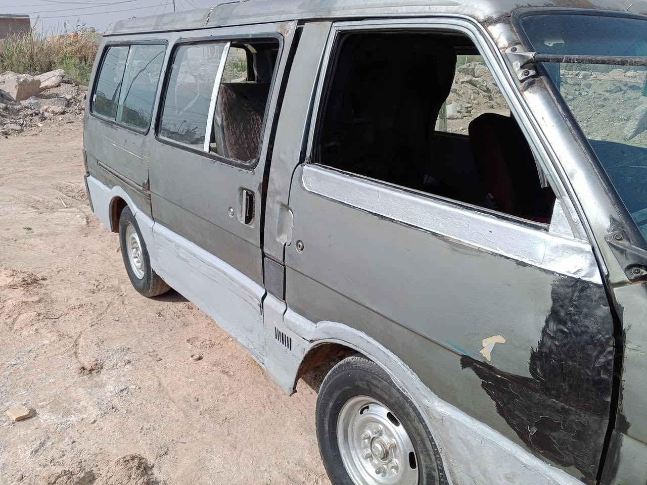 سلام عليكم كيه بسته للبيع تخم تأير وباتري جديد دوشمه حلوه مكينه خير من الله كير بس النمره الرابعه ما تجي راعيه ما اندله اتكفل من سرقه وعشاعر فقط السعر ١٢ ورقه وبيها مجال بسيط مكان واسط ***********
