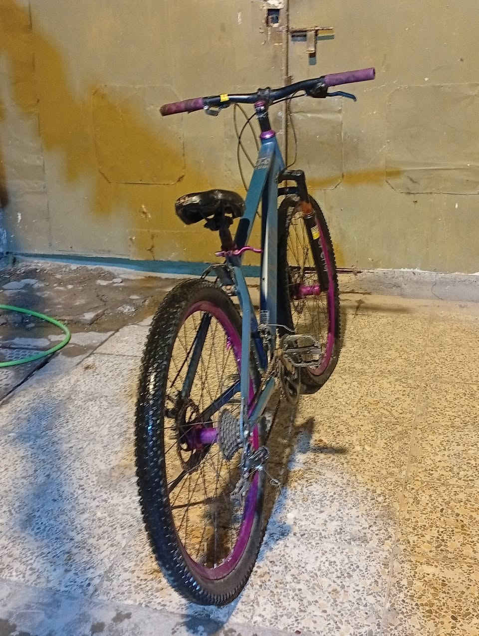 بيسكل بايك برازيلي شركه ايزيل لون سمائي مطعم بنفسجي بيسكل نضيف حيل حته ماطلع بيه حجم 26 مكاني بغداد الشعب حي البساتين مقابيل المحكمه السعر ذب سعرك واذا عجبني ابيعلك 🤷🏿🩶


**إذا كنت صاحب هذا الإعلان وتريد حذفه لأي سبب، رجاءا أرسل رسالة إلى الدعم الفني**