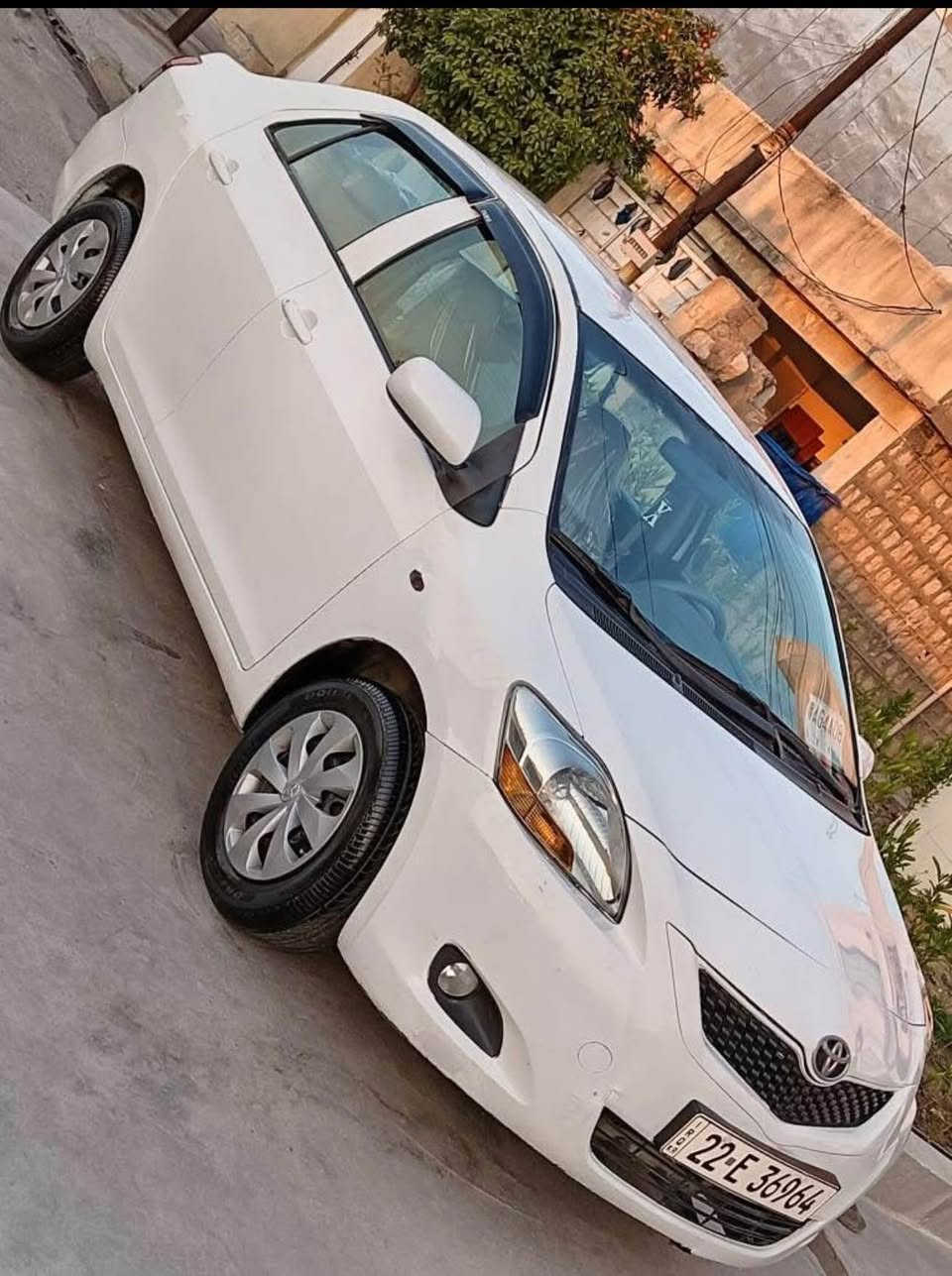 یارس ٢٠١٢ تۆماتیک دەبل گێج شاشە ئایپادە کامل جاهیزە سبوخ حامە بەلای سەکنی وەرگەراوە پێش و پشتی کەپسە لێدانی نیە گێر مەکینە تەبریت برانەوە بەناو کردن بەشەرت  گۆرینەوەش دەکەم شتێک بە دڵمبێ *********** أربيل, العراق
