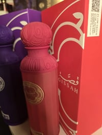 قطعتين • مكياج