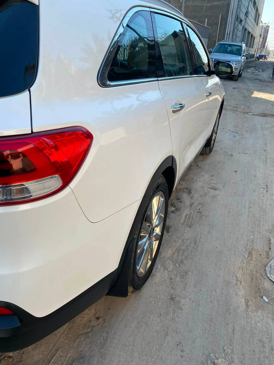 سورنتو ٢٠١٧ خليجي بدون بانوراما رقم بغداد مكفول عدا بارد موضح بالصور ، رقم بغداد ماشيه ١٠٠ الف كيلو قابل للزياده مكاني الحله والسعر ٢٠٥$
***********
