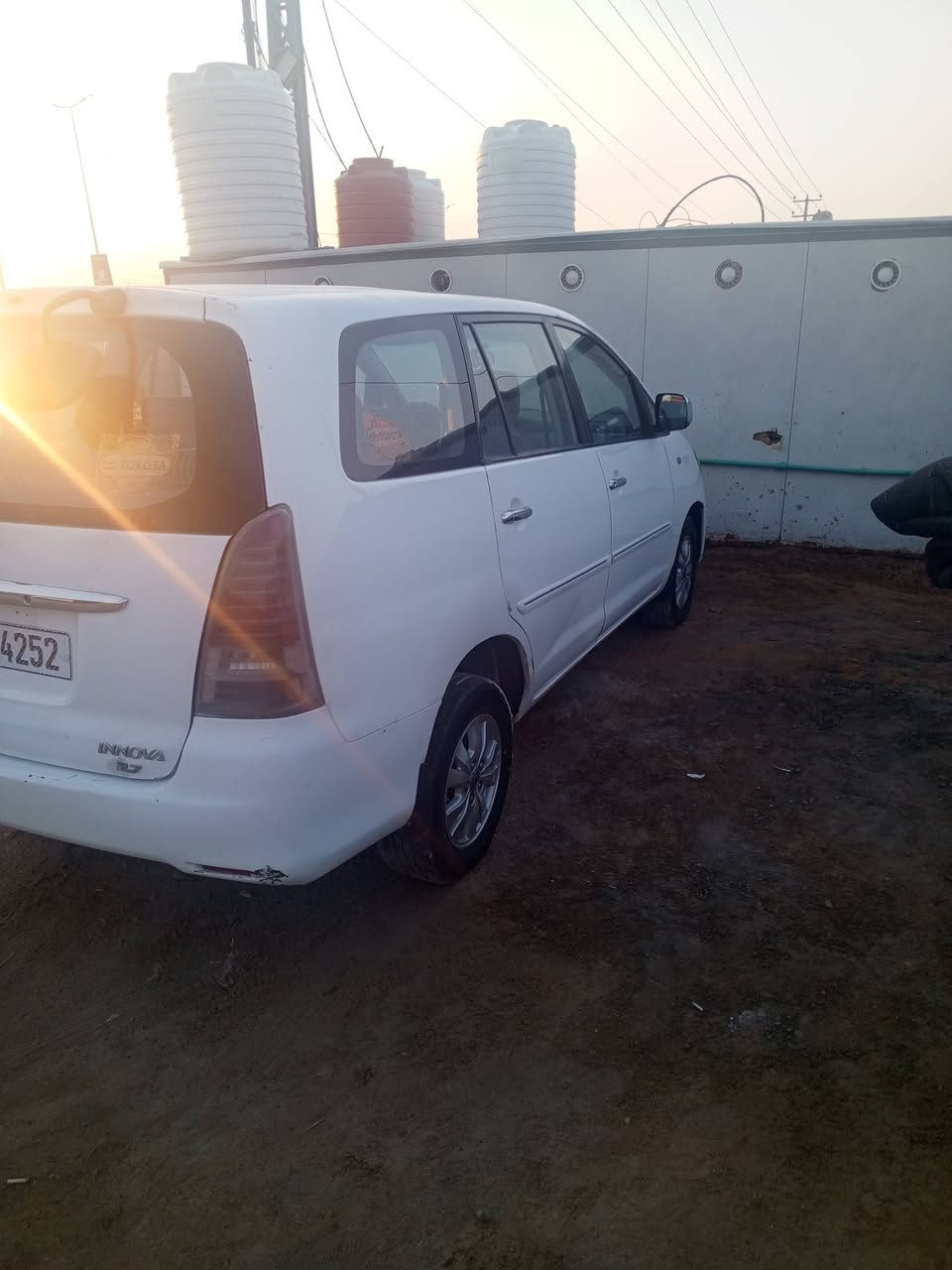 سلام عليكم انوفاه موديل ٢٠٠٩خليج سبعه راكب اجره رقم بابل دولي بسمي يسموه تكسي لخليج بيه مكينه وكير راس الثور فيشتين وبطل ارقه نوعيه بل اصرف تنساه تبريد ثلاث قطع فريزين   حداديه تخم تاير كلهن شرط سعره  ٩٥ بيع مستعجل عندي ضرف   مكان دوانيه قضاء الشامية رقم ***********
