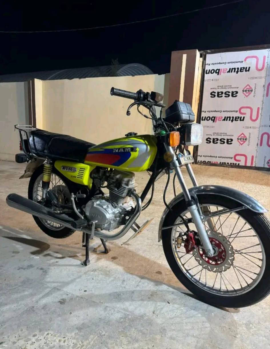 سلام عليكم نامه صولي مديل 2023مكينه برغي مامفتوح كهربايات كله شغاله بريك ورة وكدام جدد دبلات وره وكدام جدد تخم تاير جديد كله جدد برغي مامفتوح بيه لدراجه شغل وطلع وين ما تريد للسعر 1250وبيه مجال قليل مكان عله طريق نجف كربلاء رقمي ‏‪0781 838 3199‬‏
