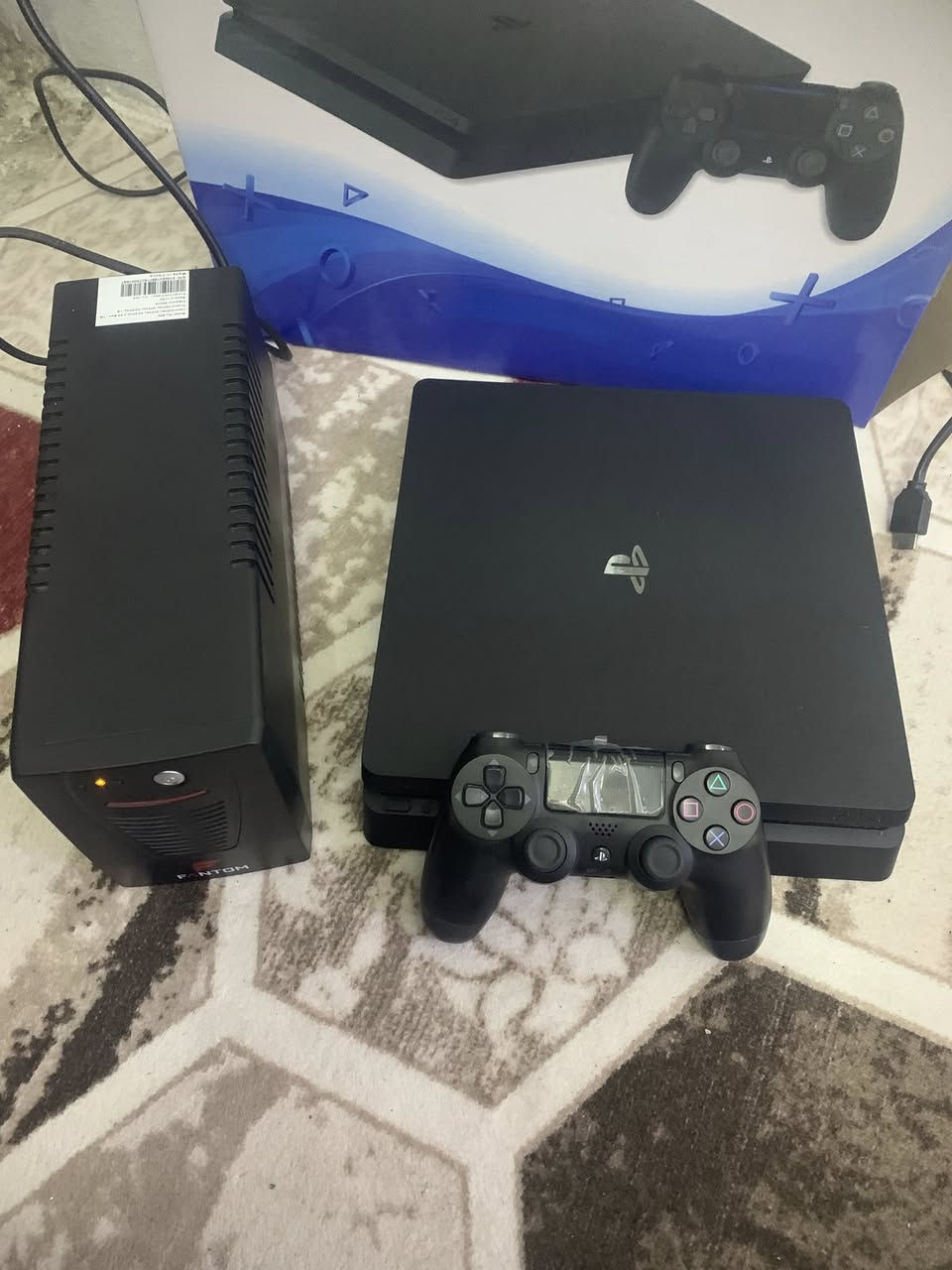 سلام عليكم بلي 4 سلم مهكر ذكره ٥٠٠ مع كامل الملحقات و نضافه فول ما مصلح مستخدم قليل جداً  وياه يو بي اس مكاني بغداد الحرية ماعندي توصيل السعر ٢٨٠ الف رقم ***********
