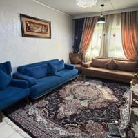 تخم للبيع تركي 8 مقاعد نضيف بدون ضرر سعر 350 الف وبي مجال  .. متوفـر خ...