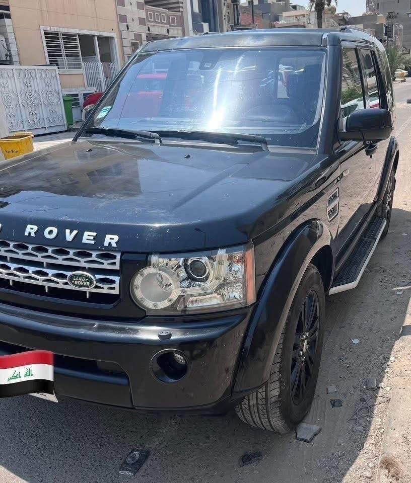 لاند روڤر 2011 وارد امريكي فول مواصفات 1/1 بلاك ادشن بيها صبغ بنيد وجاملغ خلفي مكفول السياره مكينه عادي مو سوبر كير ومكينه وكاله برغي مفاتحين بيها وعل فحص جوبلسات شغاله تبريد ثلج صدر امامي خلفي + تخم تايرات كله جديد السياره  رقم بغداد ب اسمي السيارة جاهزة فيت بم جديد دهن مال شركة اي نقص مابيها
 مكان السيارة بغداد
السعر 135 وبيها مجال للشراي
للاتصال *********** بغداد, العراق
