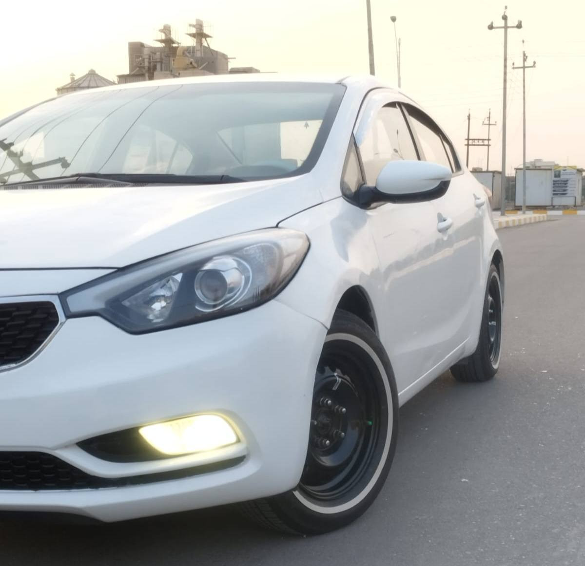 السلام عليكم رمضان كريم
بيع مستعجل
سيراتو2016 وارد خليجي تبديل بنيد فقط رقم ذي قار الدولي تحويل مباشر مكينه 1600لاتنقيص لا تبخير لا صوت كير حداديه تبريد تدفئه كهربائيات دواخل وضع الشركه مواصفات نص فول  العنوان الناصريه مركز السعر 110 وبيه مجال كلش بسيط سياره مال جناي بوجهك لشارع جاهزه 4تايرات سبوع من شادهن الاستفسار
***********
***********
