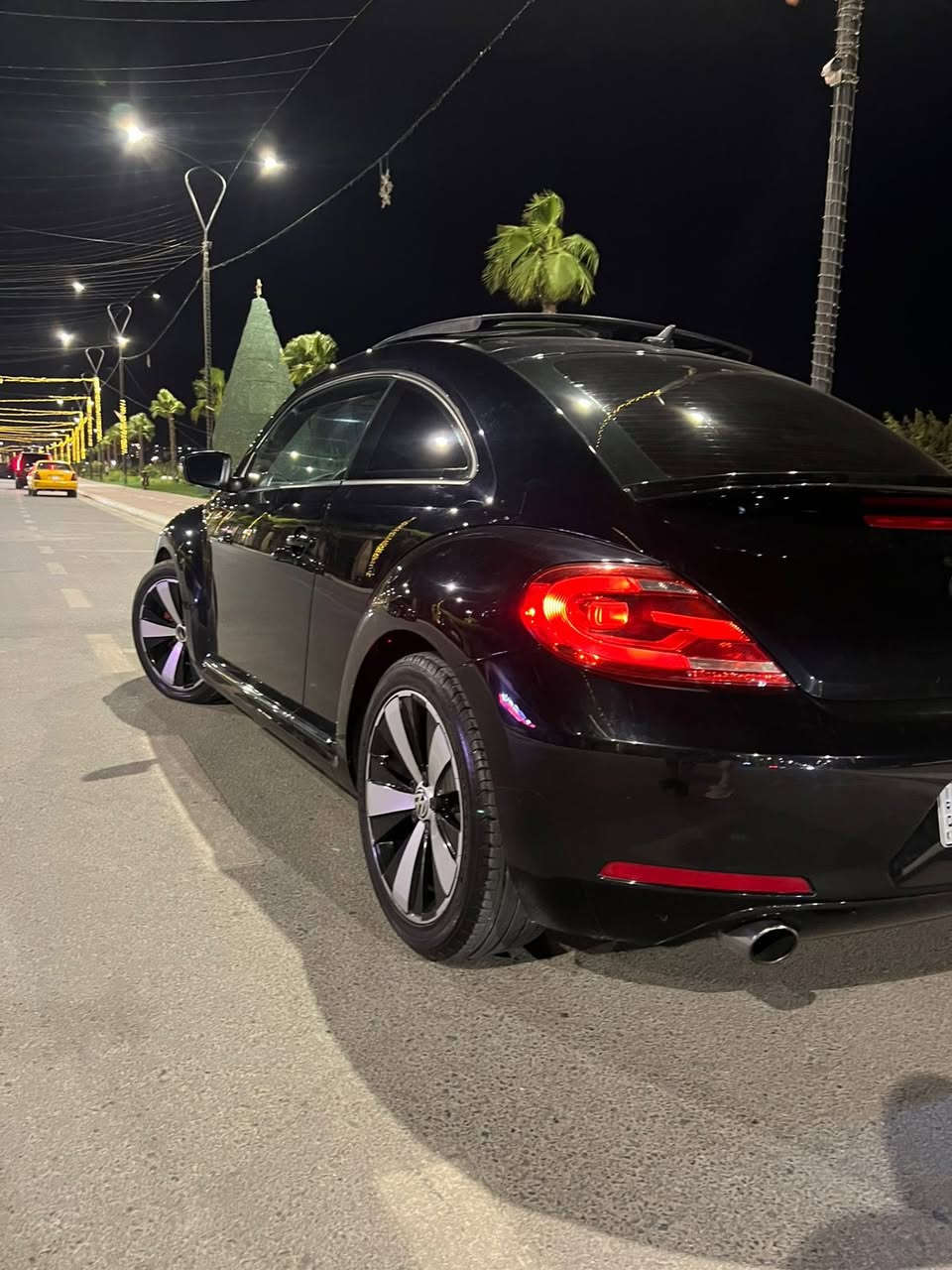 بيتل  2012
فول موصفات  ار لين 
بدون حادث او صبغ. 
سنويه جديده لحد 2030
السياره ما ناقصها شي 
سعر 118  وبيها مجال 
***********
