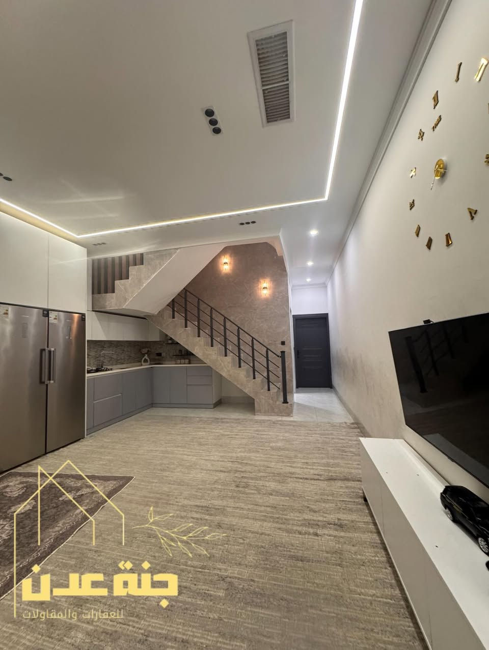 🏠دار بناء حديث
   موقع مميز للبيع
~~~~~~~~~~~
البيت فول فول✔️
نظام دكت سقف مغربي✔️
دبل جام المنيوم✔️
~~~~~~~~~~~
طابو ملك صرف✏️📋
~~~~~~~~~~~
📐المساحه:125
📐الواجهة :-5م
شارع  10م
~~~~~~~~~~~
📍الموقع :حي عدن مقابل جامع تحسين صوراني وخلف مرطبات عرفه

~~~~~~~~~~~
💸السعر :علق بكلمة طيبه يوصل السعر
~~~~~~~~~~~
يحتوي الطابق الاول على:-
كراج +مطبخ+استقبال
غرفة +صحيات 
~~~~~~~~~~~
يحتوي الطابق الثاني على:-
هول +صحيات + 
٣غرف نوم
طابق ثالث غرفة نوم بيتونه 
~~~~~~~~~~~
~~~~~~~~~~~
للاستفسار اكثر الاتصال على
***********☎️
***********📱
~~~~~~~~~~~
نستقبل جميع العروض 
🏠السكنيه  🏛️التجاريه
مكتب جنة عدن سايدين المحكمه الجديده عماره البحرين مجاور اسماك الاغا البغدادي
