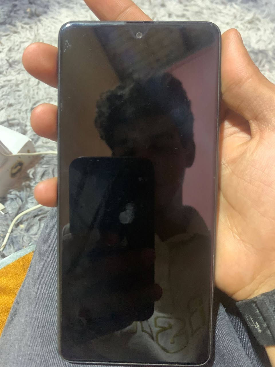 سلام عليكم تلفون للبيع فقط السماعه مال الصوت ومال الاتصال شغاله نظافه 70% والسعر خاص***********
