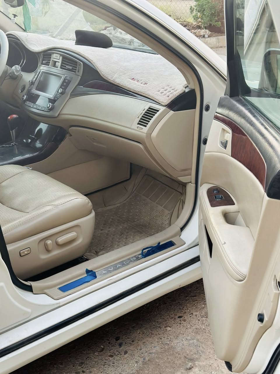 افلون 2011 رقم بصره نكليزي مكينة كير كفالة سعر 140 بيه مجال *********** / ***********
