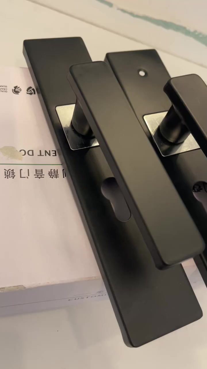 السلام عليكم  يدات باب الامنيوم او PVC قطعتين يعني مالت بابين اصليات اوربيات ما مستخدمات رايدهن ب40 الف ‭+964 780 922 5321‬ بي واتس اب


**إذا كنت صاحب هذا الإعلان وتريد حذفه لأي سبب، رجاءا أرسل رسالة إلى الدعم الفني**