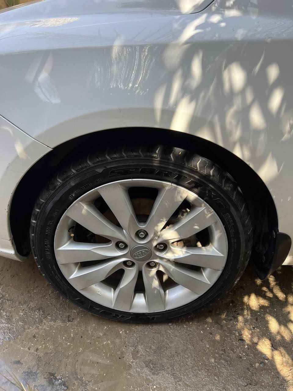 السلام عليكم كية سيراتو موديل 20013 مكفولة كفاله عامه هاتف ***********
