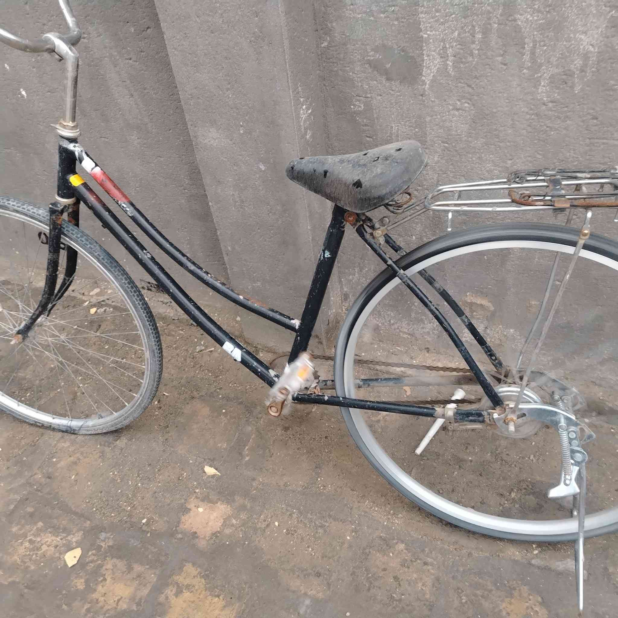 سلام عليكم بايسكل البيع قيم وتعال اخذه ***********رقم اتصل
