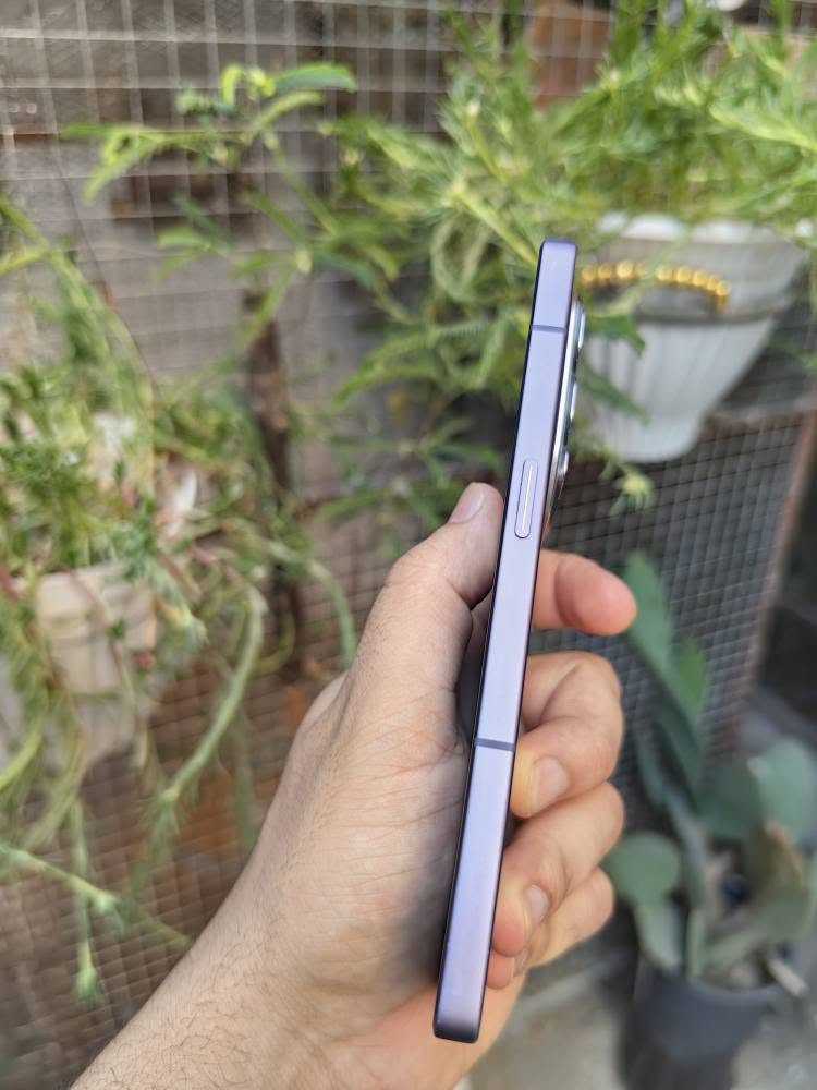 Infinix Note 50 Pro Plus
للبيع او مراوس شعندك نزلي 

اذكره 256 رام 12 

معالج Mediatek Dimensity 8350
ببجي 120 فريم 🔥🔥 حقيقي

كاميرا  بزوم 100 اكس
فيديو  4k / 60fps
 شاشة نوع اموليد 144 هيرتز

مكفول من كلشي الجهاز 
بنظافه 95 %

ملحقات كامله من عده الكارتون 

عنواني بغداد مدينة الصدر 
توصيل متوفر فقط باعتماد💢 بغداد, العراق


**إذا كنت صاحب هذا الإعلان وتريد حذفه لأي سبب، رجاءا أرسل رسالة إلى الدعم الفني**