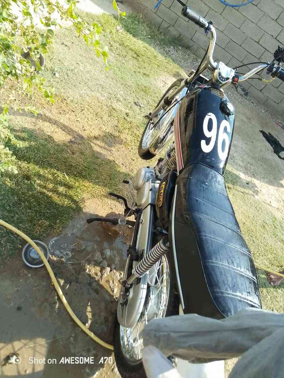 دراجه كلك مكان رفاعي وسعر خاص الاتصال عل رقم ***********1
