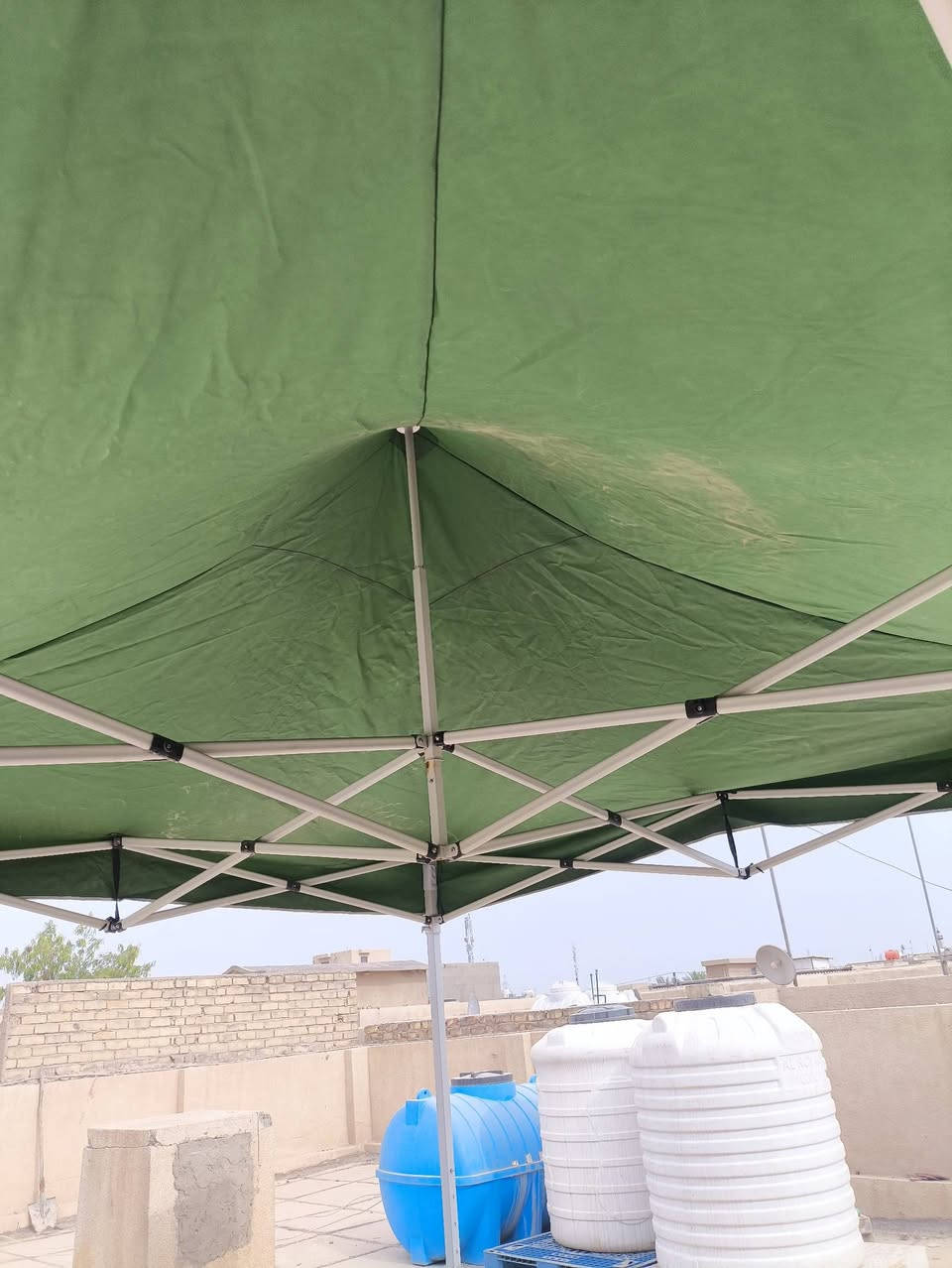 خيمة حجم جبير نظيفة العنوان بغداد السيدية رقمي ***********
