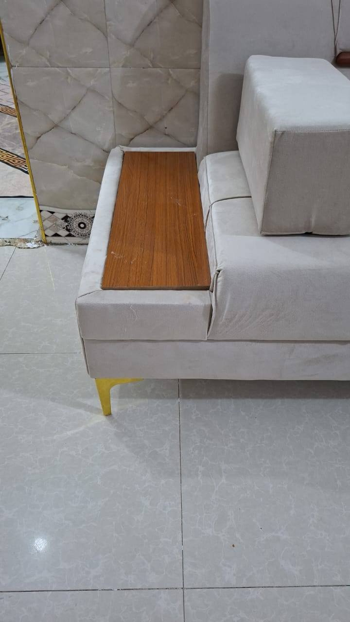 اللهم صلي عل محمد وال محمد 
تم تحهيز تخم ديوان عمل عراقي درجه اولي 
الى احد زبائننا الكرام
فصال ضمان خمس سنوات
الهيكل بلوك اسود 18 ملم
الاسفنج مميز اول ضمان خمس سنوات
١٠ سم مغطاه بطبقه بولستر
القماس قديفه تركي
الارجل حديد تركي 
مع ف
معمل ومنزليات الكرار  شارع المجمعات مقابل مجوهرات العكيلي

باداره كرار كاطع
***********
