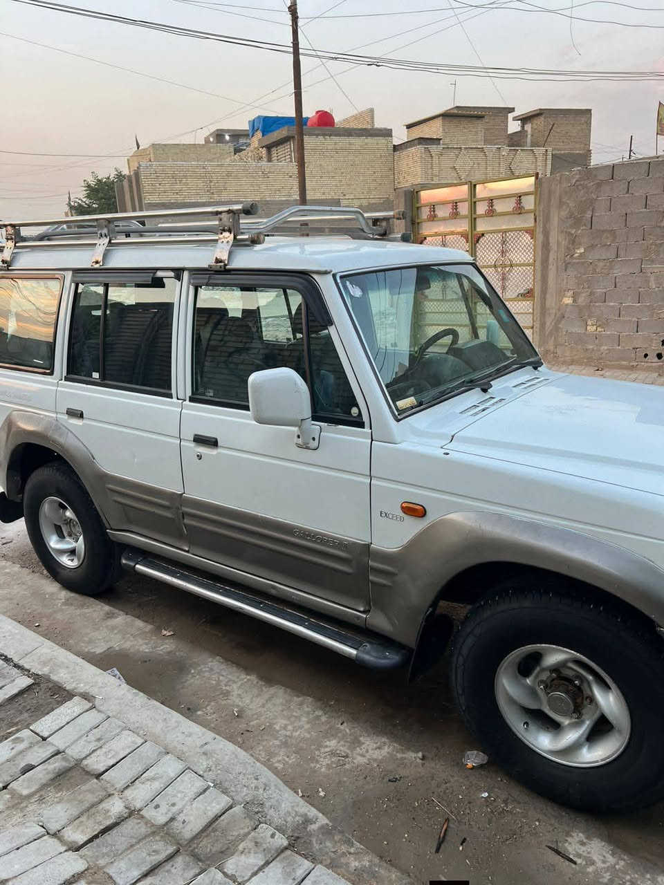 سلام عليكم سياره كالوبر موديل 1998 كير اوتو مكينه تبريد شغال   مكان بغداد حي السفير السعر70 الاستفسار ***********
