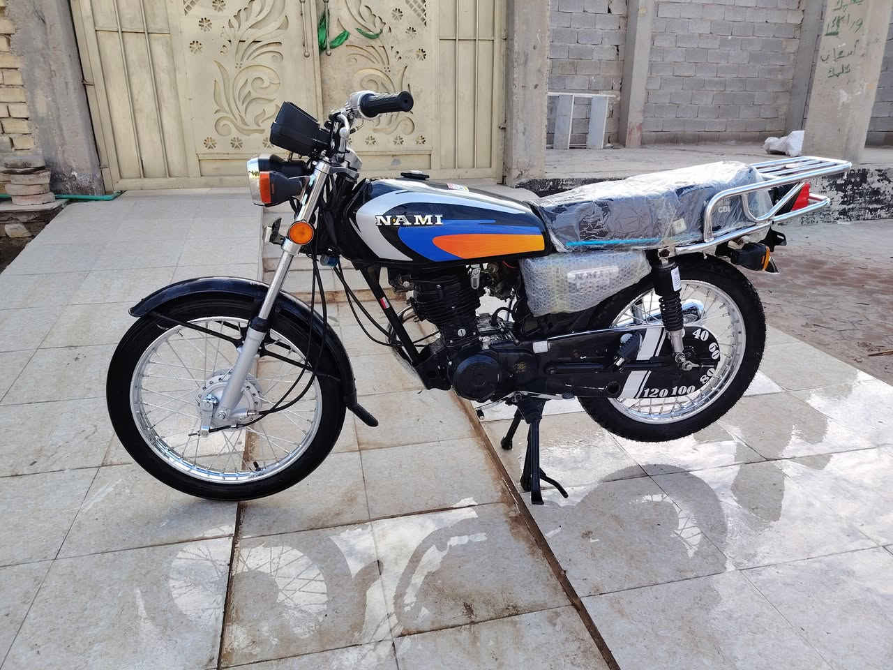 سلام عليكم دراجه برفاز للبيع ***********
