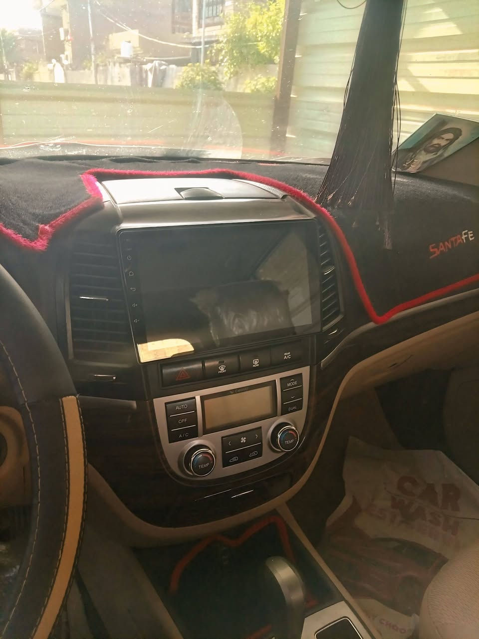 سلام عليكم ورحمه الله وبركاته
للبيع سنتافي موديل 2010 شكل 2011 خليجي 
رقم نكليزي. بغداد
المواصفات فول عدا البصمه 
تحكمات ستيرن
شاشه لمس
بنراما
تبريد3 قطع
راكب7
كشنات كهرباء 
اشاير بل مري 
مري شفط
مكينه3500 V6 مفتوح
فور ويل 4x4
تخم تاير جديد
باتري جديد
سياره حلوه مال جناي
مداور ثاني يوم 
مكان سياره بابل_جبله
سعر ب160بي مجال للشراي
ال ستفسار ***********
