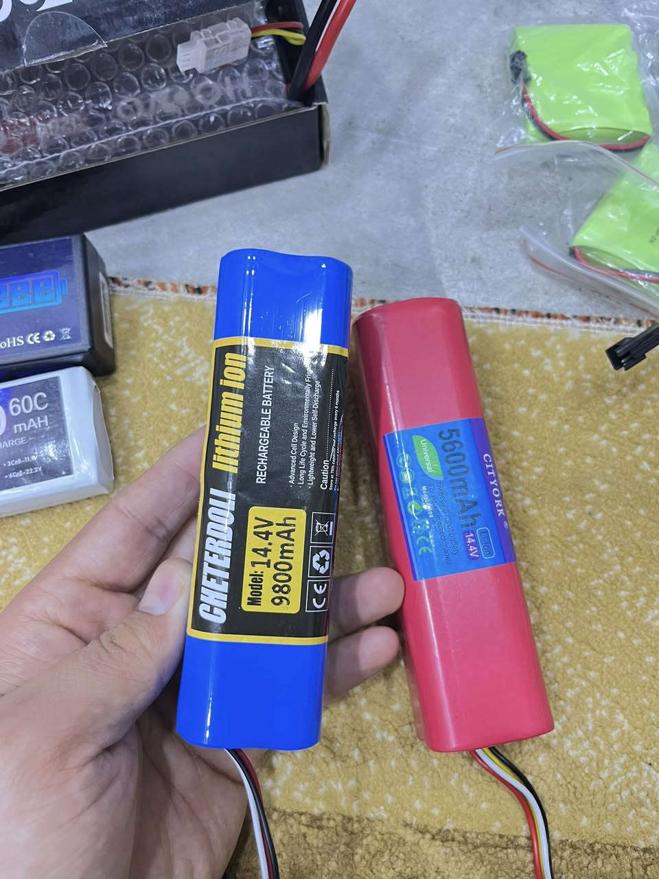 شلعة.  41 بطارية   كلهم 225 الف مابيع مفرد شلعة


**إذا كنت صاحب هذا الإعلان وتريد حذفه لأي سبب، رجاءا أرسل رسالة إلى الدعم الفني**