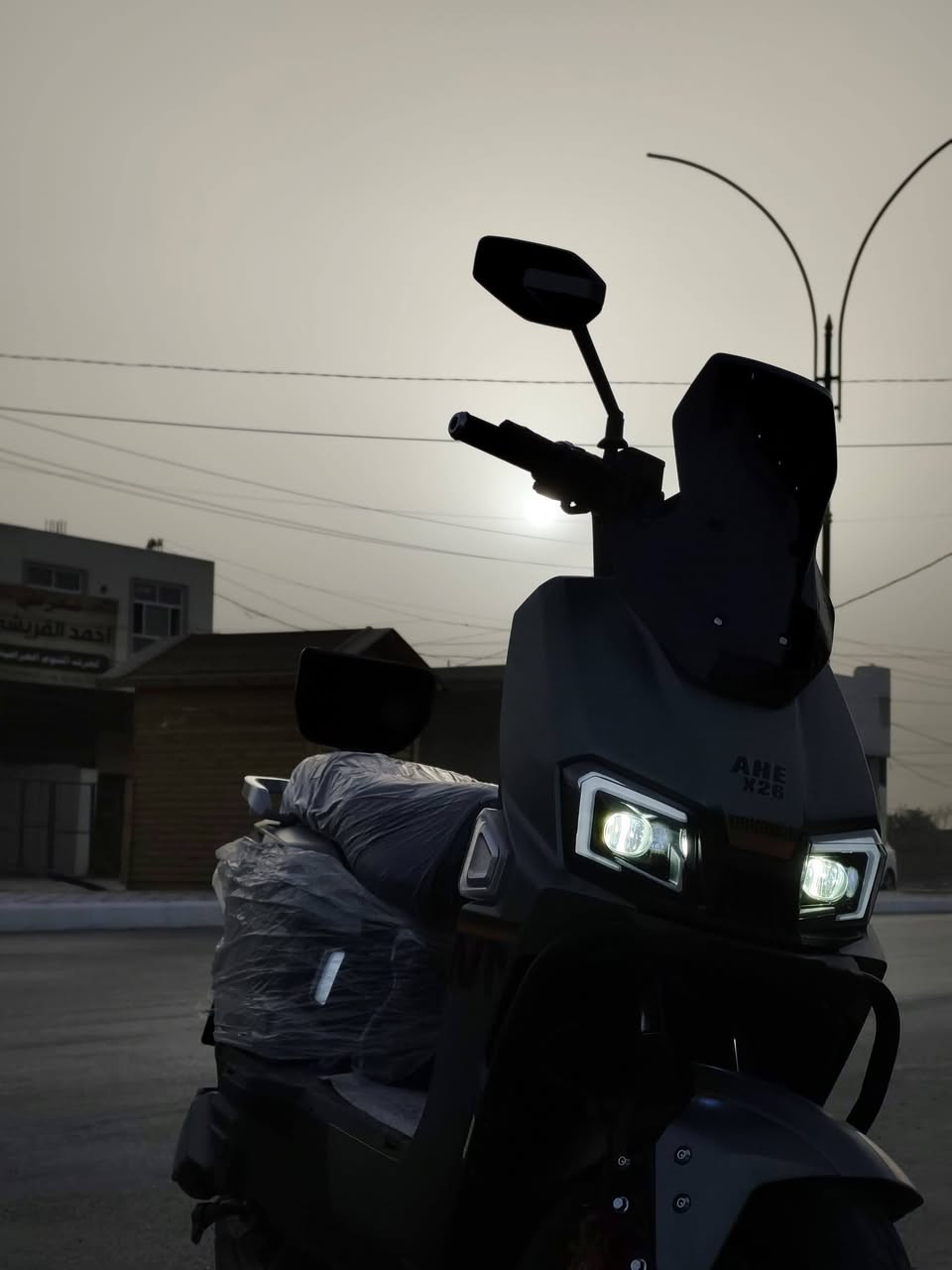 سلام عليكم دراجة شحن (الصاعــّقة) للبيع الدراجة نضيفة وما ماشية  مواصفات الدراجة 1- ترجع بك 2- اللايت زينون عالي ناصي 3- جنطة جبيره 4-بيها لايت سكن 5- الويل الامامي والخلفي فحمي 6- هورن 7-دبلات امامي خلفي فول 8- اربع اشاير يمين ويسار 9- نظام بارك 10-اربع نمر 11- السرعة 112    12-6بطاريات 13- شركة ونلي 14-mP3 بلوتوث 15- مانع تزحلق 16- نضام    
ABS 17- شاشة ايباد 
وبعد مواصفات بس ماريد المنشور يصير طويل
للتواصل ***********
