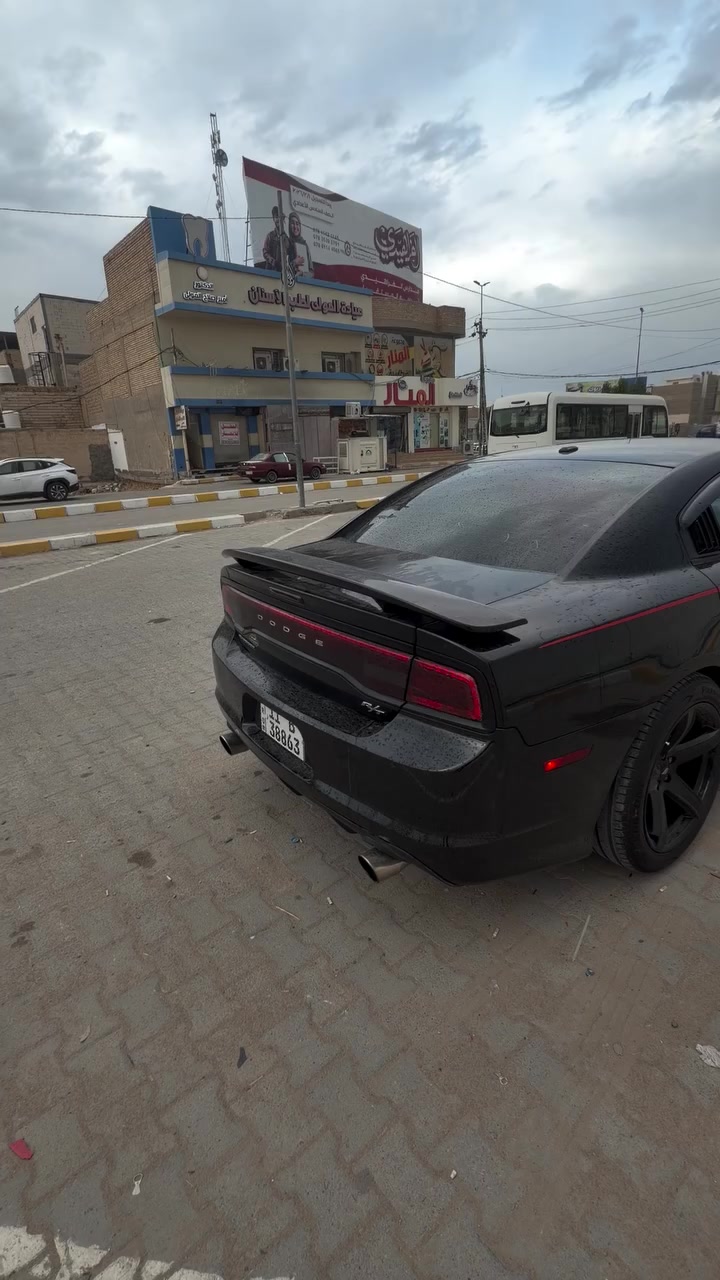 السلام عليكم  جارجر كلين تايتل مكفوله
جارجر مديل 2013 

مكينه 5700 ارتي جديده 

حداديه كير مكينه تخم تاير ويل ستوه مشدود

سياره جديده ومال جناين برغي ماعايزه 

مكاني نجف 

***********
