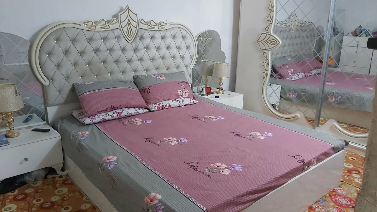 غرفة تركية نهايتهه 350 للبع


**إذا كنت صاحب هذا الإعلان وتريد حذفه لأي سبب، رجاءا أرسل رسالة إلى الدعم الفني**