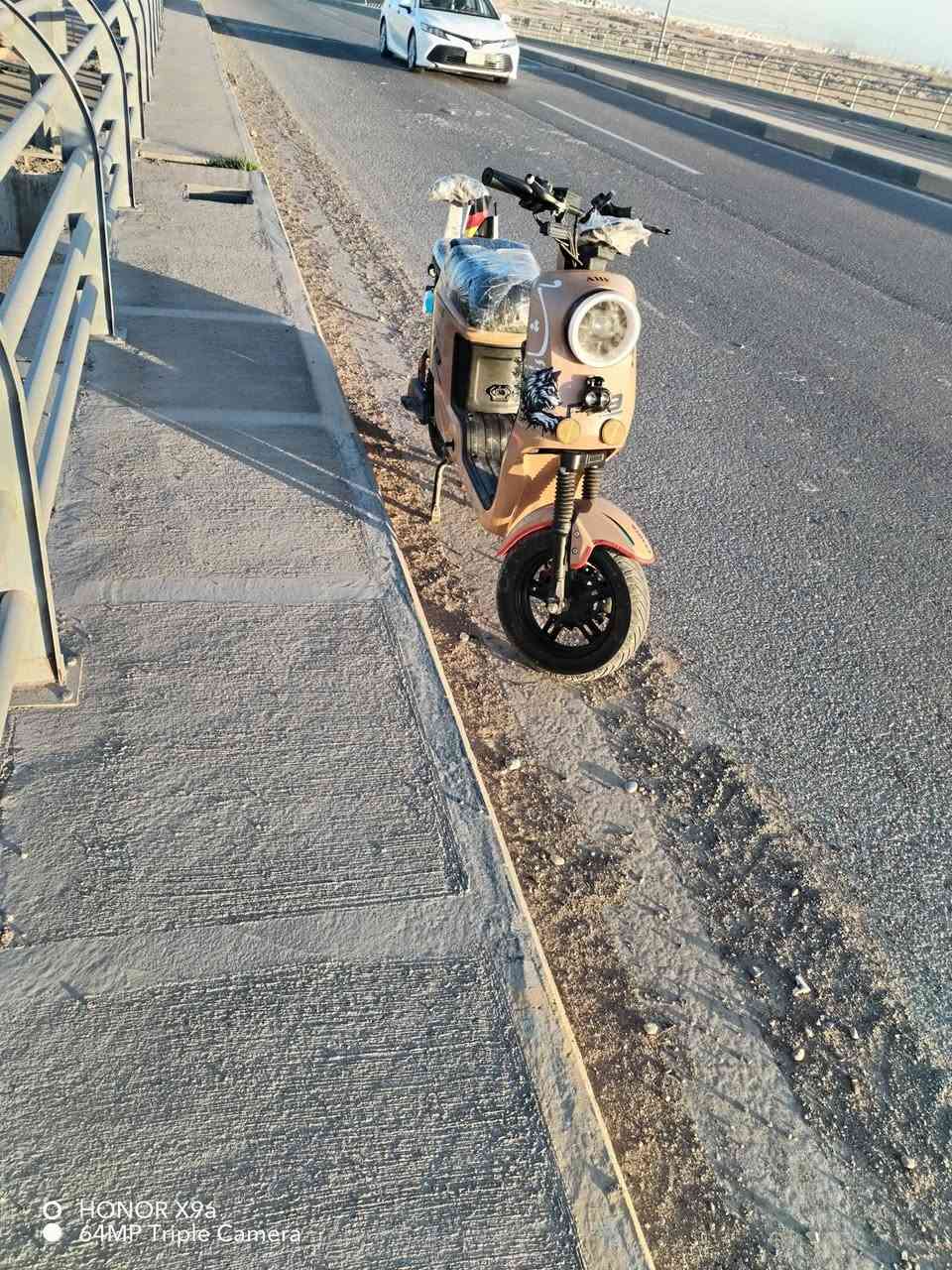 دراجة شحن للبيع R9 WINLEE أصلي موديل 2025
5 بطارية 🔋 سعر 450 بي مجال

سرعة 109 حقيقي 60 
لايت زينون عالي ناصي + هورن 

P بارك وقوف 

4 سرعات شحن مضبووط فووول  كله بلادي مابي اي عيب  شراي اتصل وتدلل ***********

مكاني كركوك حزيران
