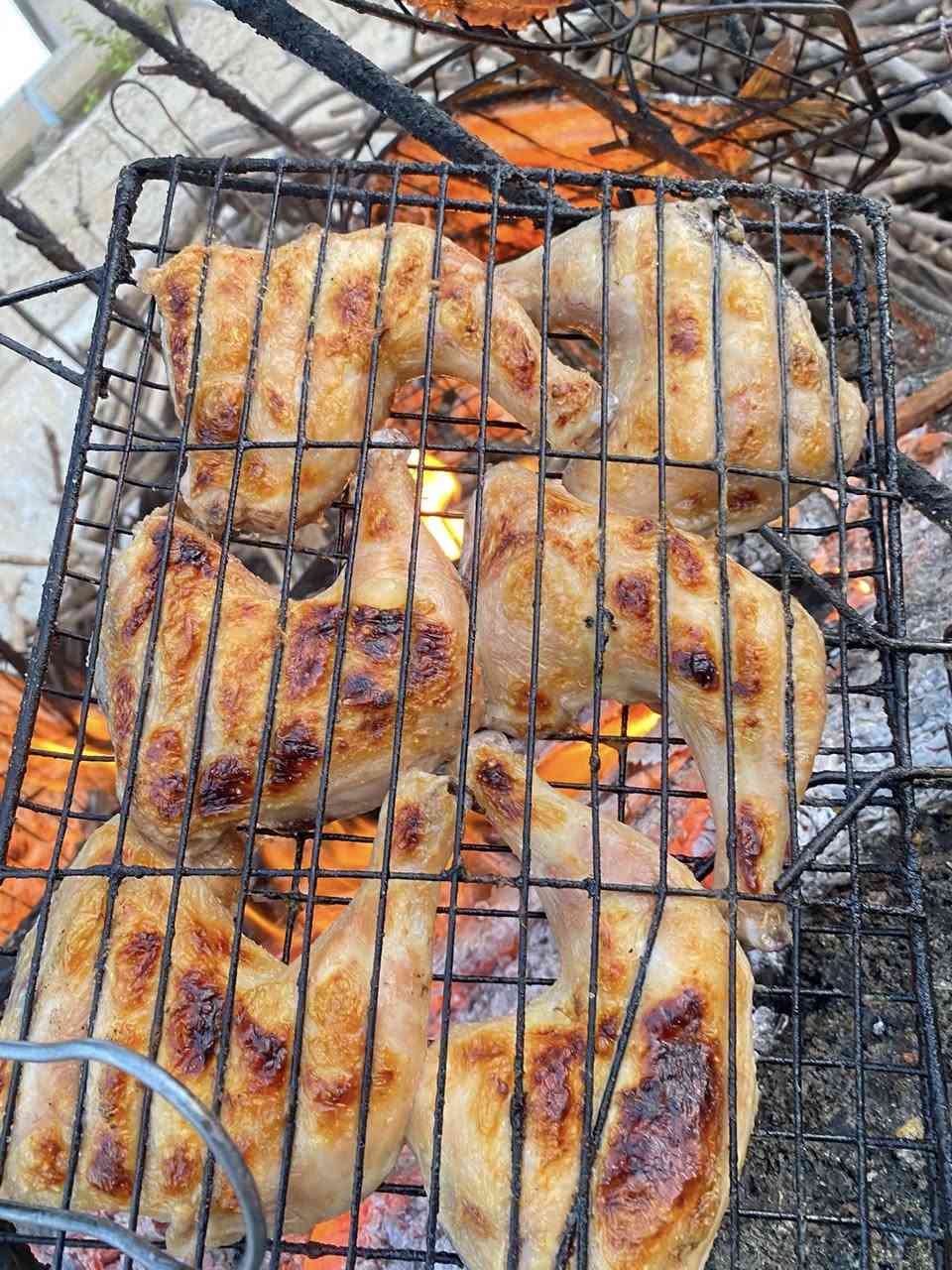 قريبا مسكوف ع فحم دجاج اجنحه تمن احمر 
عنوان شارع البريد مجاور المصرف القديم


**إذا كنت صاحب هذا الإعلان وتريد حذفه لأي سبب، رجاءا أرسل رسالة إلى الدعم الفني**