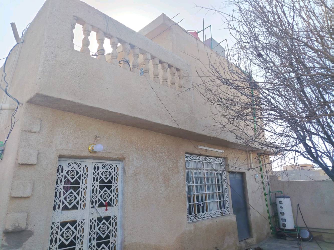 بيت 200متر بل سلاميات قرب مدرسه شارع الضغط كدامه خدمات 