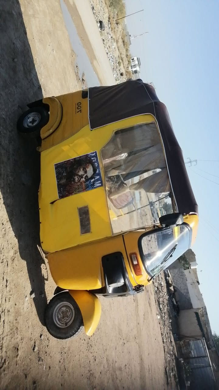 السلام عليكم تكتك للبيع موديل 20 بيه ضربات بصيطه بلغود وراق اصولي سعر 4250 وبيه مجال للأستفسار ***********
