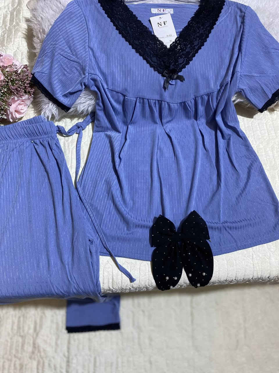 بجامة خامة زبده بارررده ثلج والنعومه مااسولفلكم 
قياس m .l.xl . XxL
السعر 10 الاف 
توصيل نعمانية الف 
الكوت والأقضية 3 الاف 
بغداد والمحافظات 5 الاف


**إذا كنت صاحب هذا الإعلان وتريد حذفه لأي سبب، رجاءا أرسل رسالة إلى الدعم الفني**