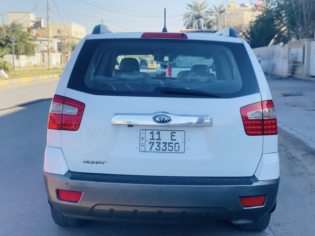 سلام عليكم كيا موهافي باسمي موديل2013 فوووول مواصفات اعلى فئة👌 واحد على واحد💯
المكينة6/3800سلندر گير و مكينة جدد لوك ناعمة بدون رواجز و تبخير سيارة خير من الله 
المواصفات:
1-منظومة زينون عالي ناصي.
2-بك لايت LED.
3-ماشية 99الف حقيقي.
4- دفع رباعي.
5- فتحة سقف.
6-بصمة ابواب.
7-بصمة تشغيل.
8-اشارة ترحيب.
9-تدفئة و تبريد كشنات.
10-تبريد ثلج ثلاث قطع.
11-ثلاجة بالتجوه.
12-الداخل جلد.
13-شاشة كبيرة.
14-خزن ميموري.
15-كشنات كهرباء.
16-مري قلاب.
17-تخم تاير جديد.
18-باتري جديد.
19-تبريد بيانو.
20-زراگات دعامية.
21-باب خلفي شفط كهرباء.

———————————————-
السونار مرفوق مع الصور
وبيها صبغ گد شبر جوا البك لايت جهة السايق
———————————————
سنوية جديدة
هزة جديدة
رقم دولي جديد
———————————————
مكان السيارة 
بغداد/حي اور////
———————————————
السعر:(150) وبيها مجال
للاستفسار:***********
