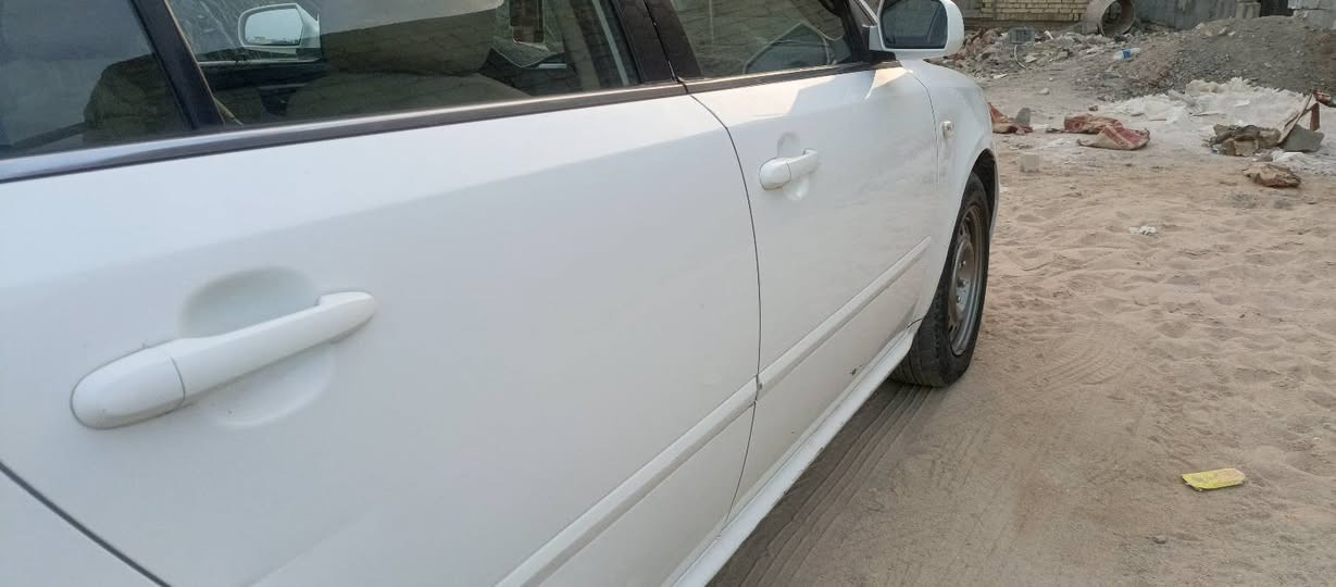 كيا اوبتيما خليجي 2009 مكفوله من الضربه والصبغ عدا الهلالات بيهن بارد بسيط رقم نجف مشروع وطني تحويل بنفس اليوم تبريد شغال حداديه جيده جدا محرك  2000وكير كفاله السياره مال جناي السعر 117 وبيها مجال قليل مكاني الناصريه ***********
