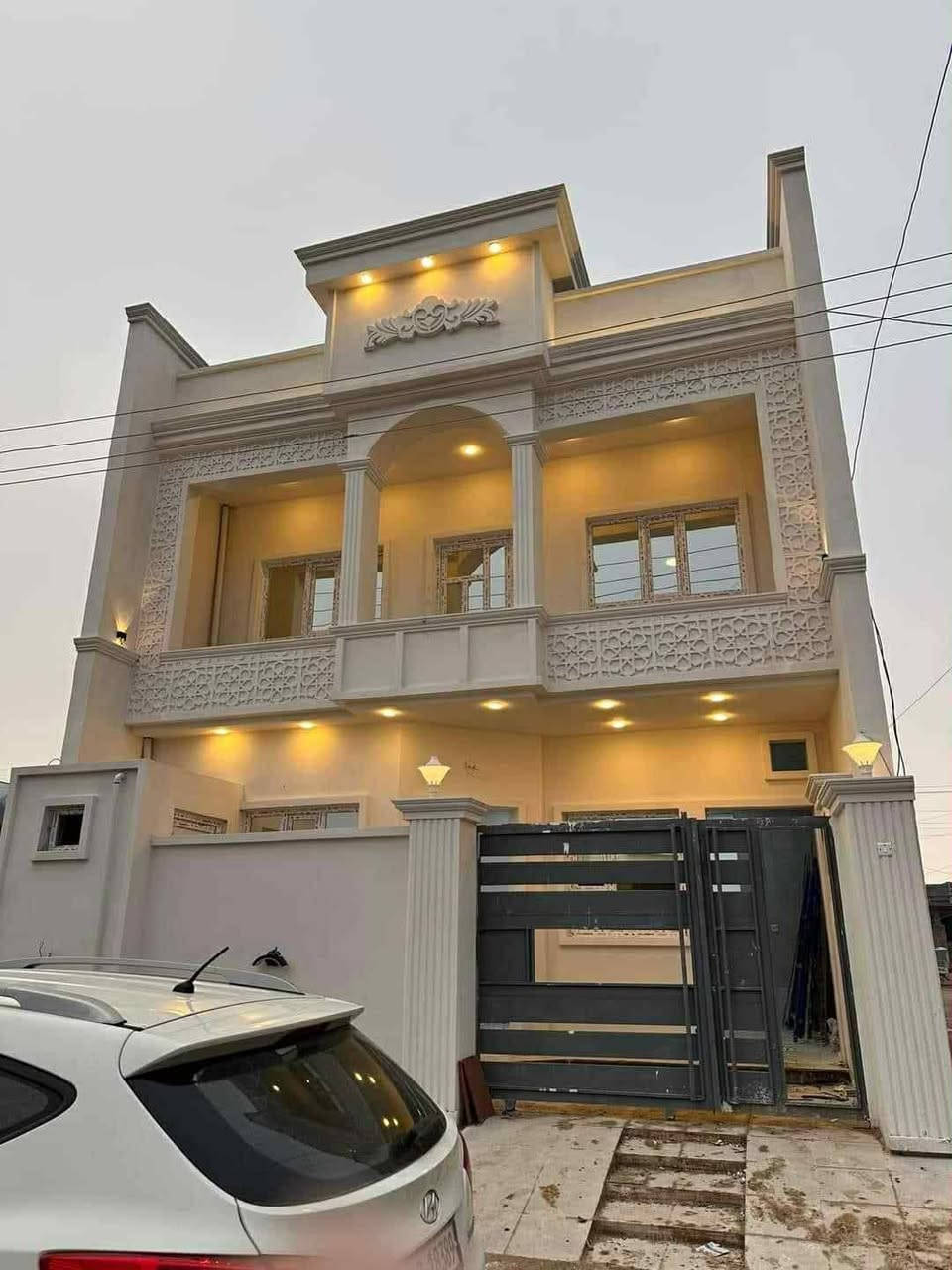 🏭 بناء 🏗️ تصميم خرائط تصميم واجهيات 🏩 مرمر ترميم وتشطيب وكل ما يخص البناء لسنا الوحيدين لكننا الأفضل 💯  💰  وبأسعار جدأ مناسبه وحسب رغبة  الزبون 🙆مهند الحمداني   🕌  ***********☎️
