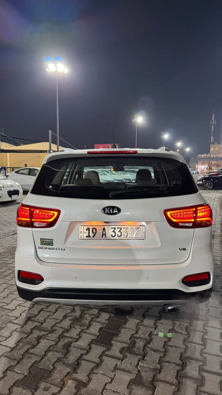 سلام عليكم

كيا سورنتو 2019 
خليجي كفاله عامه من ضربه وصبغ وتبديل 
فقط بارد اربع اصابع
قماره حديد فول مواصفات 6 سلندر 
7 راكب 3 قطع تبريد 
بصمة تشغيل وابواب وصندوق كهرباء 
كشنات امامية كهرباء 
اشاير بالمري والمري كهرباء  وترحيب عند الاقتراب
شاشة كبيرة كار بلي كامرة خلفي
حساس امامي خلفي 
وباقي المواصفات المعروفه 
رقم كربلاء سنوية بأسمي 
مكاني كربلاء الملحق 
سعرها 245
*********** كربلاء, العراق
