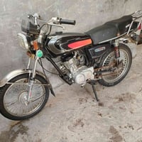 دراجه للبيع نوع تايكر طافيه ماعرف شبيهة سعرهة 250 بيه مجال مكاني بغداد...