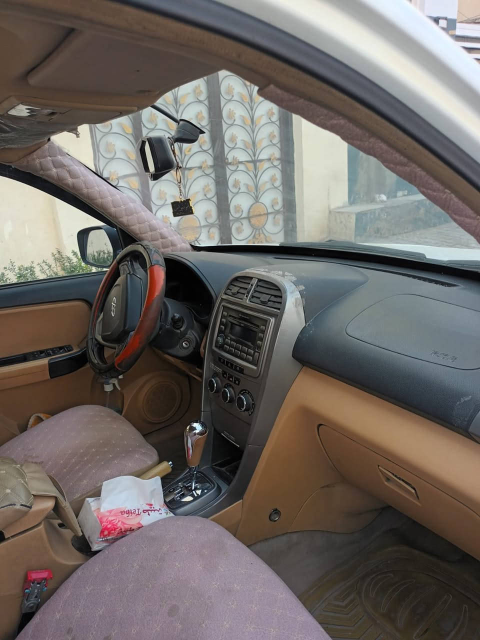 السلام عليكم 
تيجو موديل ٢٠١٣
رقم نجف
مكفولة
***********
