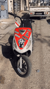 السلام عليكم
دراجة ماكس قجمه محرب بوشه ٥٥ مفتوحة مره وحده شلعه ومعدل دراجة سلف شغال بس باتريها كاعد وراجز مرات يخرط ابيعلك محرب تريد غراض احسبلك الغراض كاملات ب ٣٥ سعرها الدراجة ٥٥٠ وبيها مجال بسيط او مراوس بدراجة نضيفه   
مكاني بصره امن داخلي 
***********
