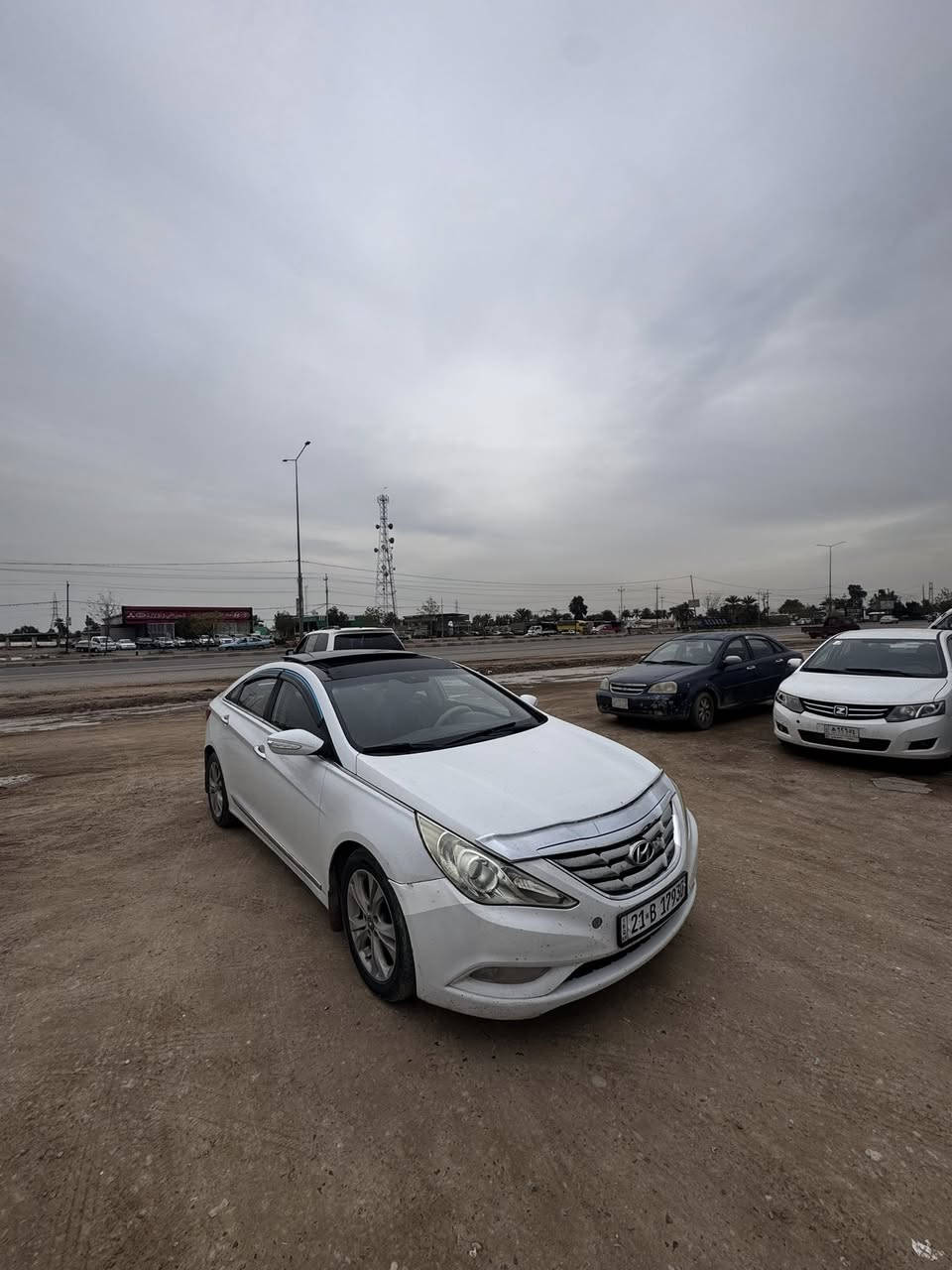 سوناتا خليجي ٢٠١١رقم جديد تحويل مباشر بيها صبق البنيد والباقي مكفول بنرومه مري كهرباء محرك ٢٤٠٠ محرك كير كهرباء كله كفاله مكان السياره صلاح الدين الدجيل معرض وشركه السوار المضفر مقابل مطعم النعاعور 
السعر ١١٥ 
الاستفسار
***********
***********
