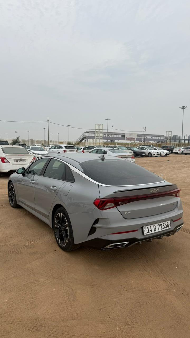 K5 كي فايف2023
فول مواصفات عده البانوراما 
ضربتها جاملق وبنيد 
وطلع بيها كلير صفحه  من امريكا بدون ضربه 
 رقم بصره. معوقين الولد. صديقي يسويلك وكاله ثاني يوم 
رايدها ب 150 وبيها مجال 
 مكانها بصره  
***********
