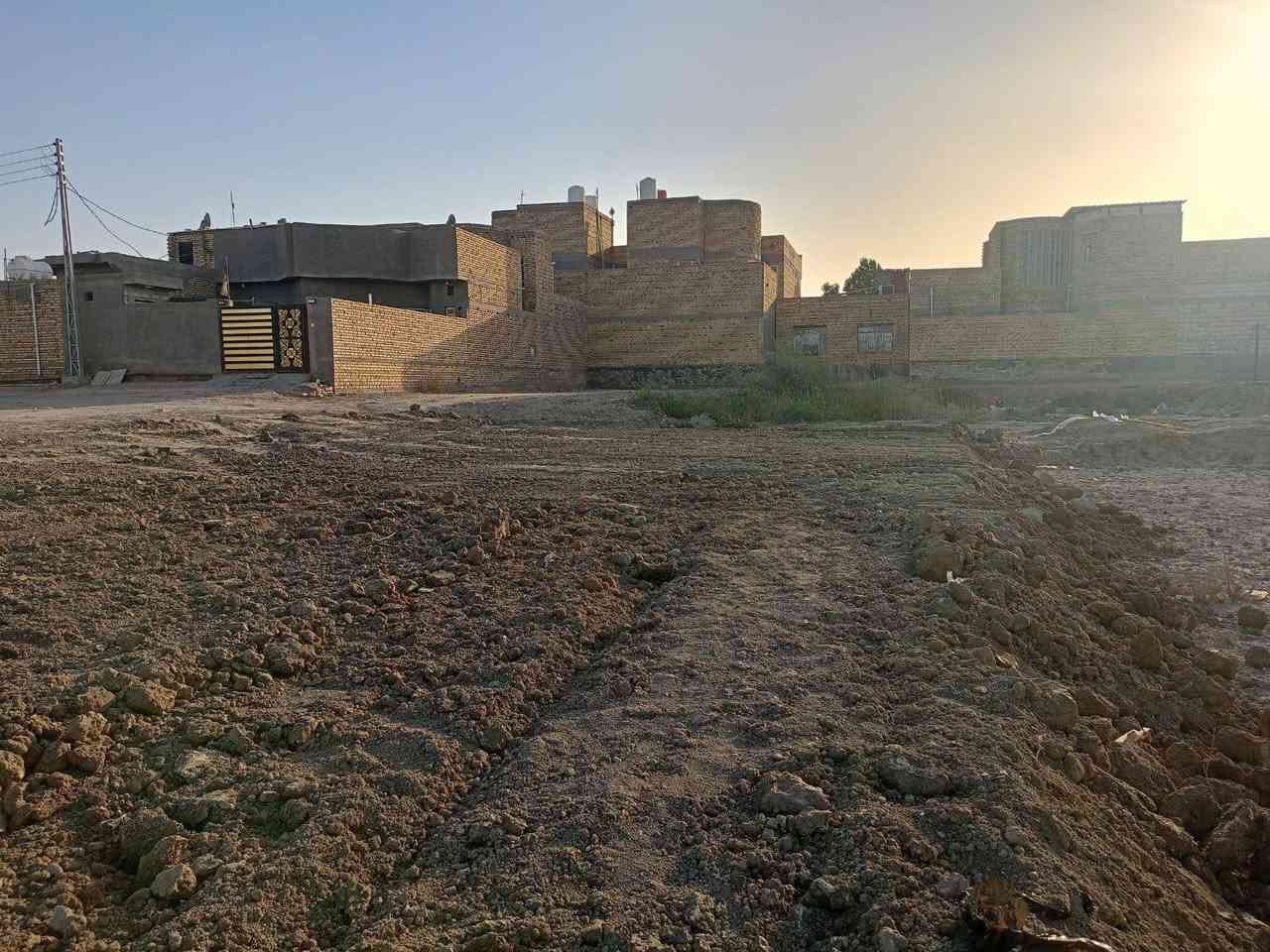 سلام عليكم قطعه زراعي للبيع بالشموع خلف شارع 30 مساحته 250 كافه الخدمات موقع كلش حلو للستفسار ***********
