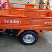 شباب ستوته للبيع موديل 26 زيرو 2650 وبيها مجال مكاني بغداد07757915554