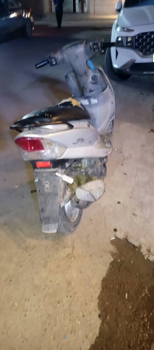 السلام عليكم مرخصت مدير الكروب درجة ماكس منغولي كاملة مكينة بلادي برغي ممفتوح رمبة الدراجه فقط الماشة معوجة السعر 450 بيهة مجال بسيط العنوان بغداد البياع الري الرقم ***********
