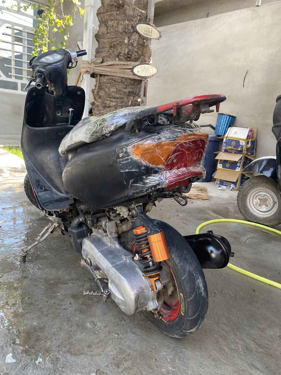 عصفوريه60
نقصها باتري وشويه شغلات بسيطه 
السعر150وبيها مجال 
تواصل خاص او واتساب***********
