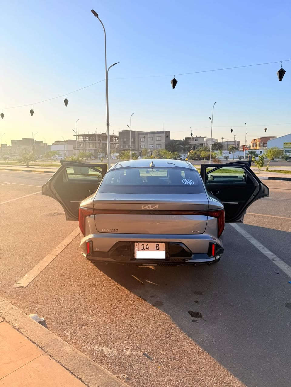 اللهم صلي على محمد وال محمد
كي فور مديل 2025 جي تي وارد أمريكي السياره زيرو  ما بيها أي نقص كير مكينه حداده تخم تاير  كلهن كفاله  
السعر 182 وبيها مجال 
الاستفسار اكثر 

‭0771 494 2954‬
