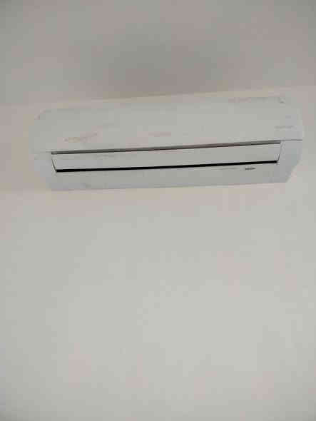 ,❄️عالم التبريد وتكيف ,❄️
تعلن ورشه الاخوين للتبريد وتكيف عن توفير خدمات تبريد وتكيف
صيانه الثلاجات والمجمدات والبرادات 
وتبريد السيارات 
*صيانه جميع أجهزه التبريد والتكيف(موقعي)
*🛠️❄️تنصيب وفتح جميع  سبالت❄️
تنضيف وغسل وادامه جميع سبالت 🛠️ *
*❄️شحن غاز اصلي وبضمان حقيقي ❄️
*⚙️يوجد كافه الادوات الاحتياطيه وبضمان
*وبسعار مناسبه جدا يوجد كادر متخصص👷👷
*غسل وتنصيب جميع مؤسسات الحكوميه والاهليه وبسعار مناسبه جدآ
#ماعليك سوى اتصال او مراسلتنه عبره ☎️ 
)***********

اللهم صلي على محمد وال محمد
